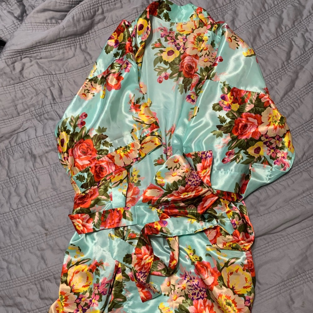 5/$20 Satin Robe